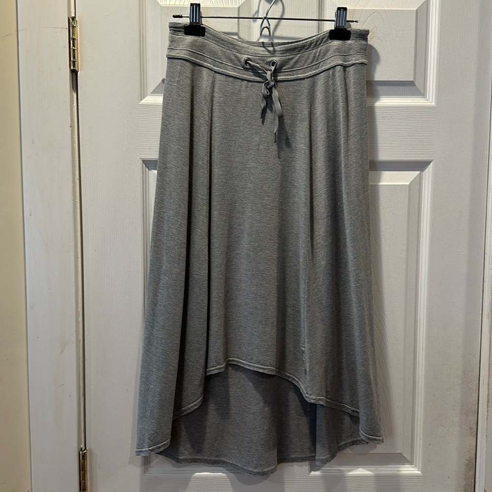 Athleta high-low skirt
